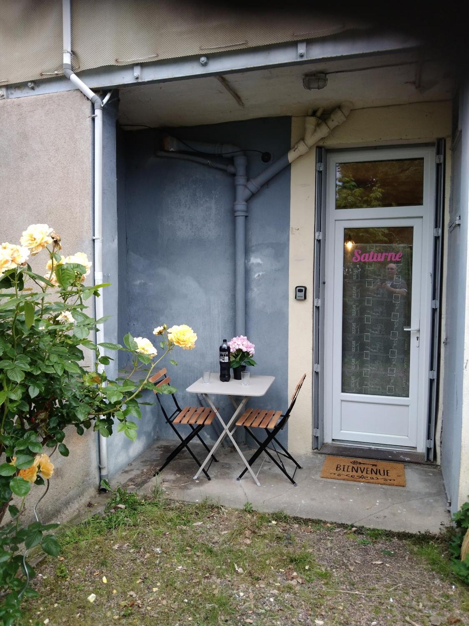 Ferienwohnung Saturne Fourchambault Exterior foto
